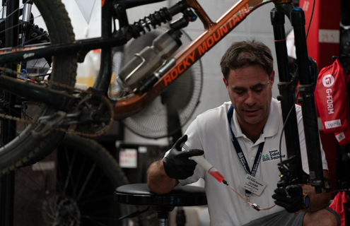 Extensive knowledge of mountain biking required - Two (2) years of related ski and snowboard equipment sales experience required - Administrative and computer skills preferred - Willingness to work fl...