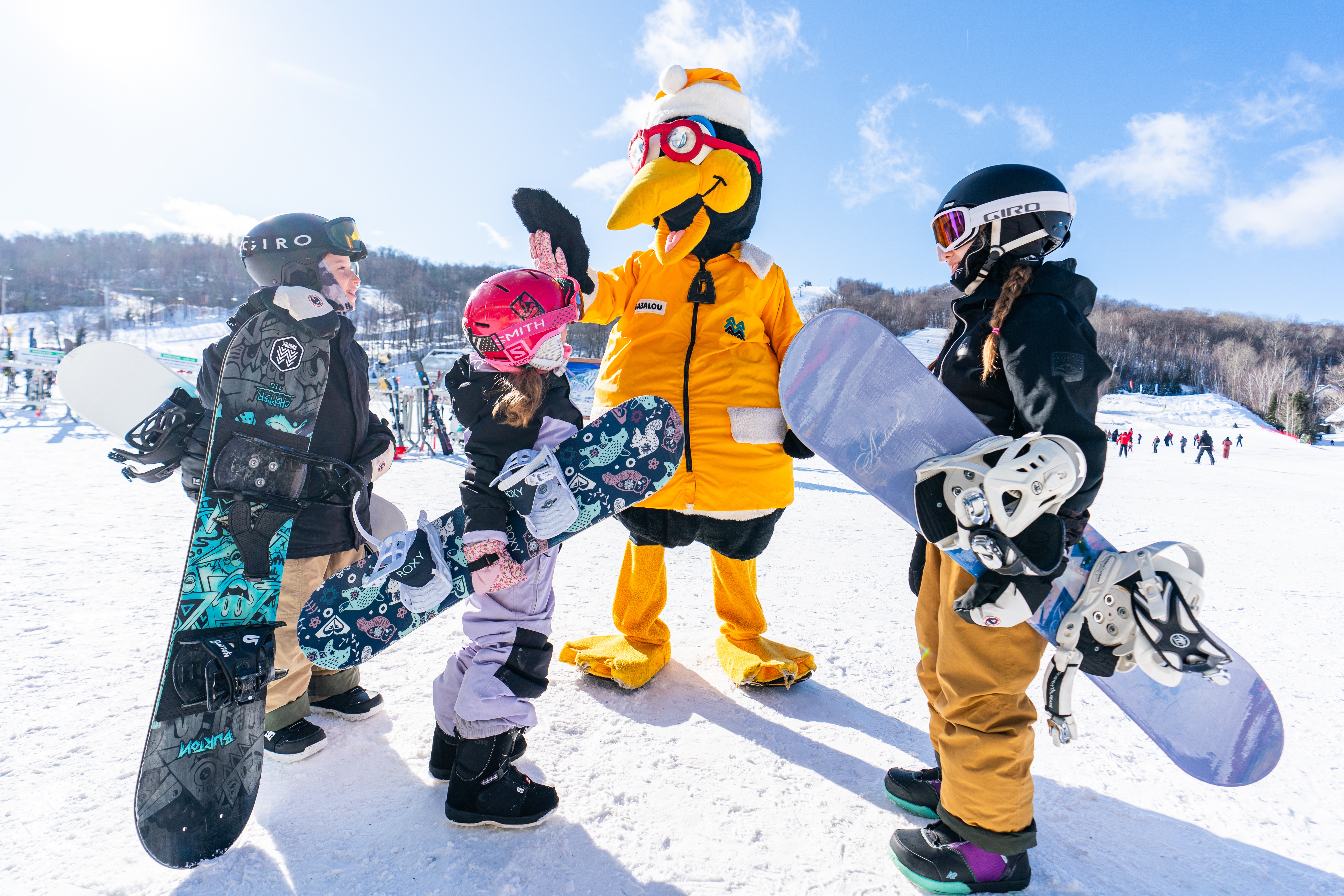 Sommet Saint Sauveur Versant Avila Enfant Mascotte Planche Hiver