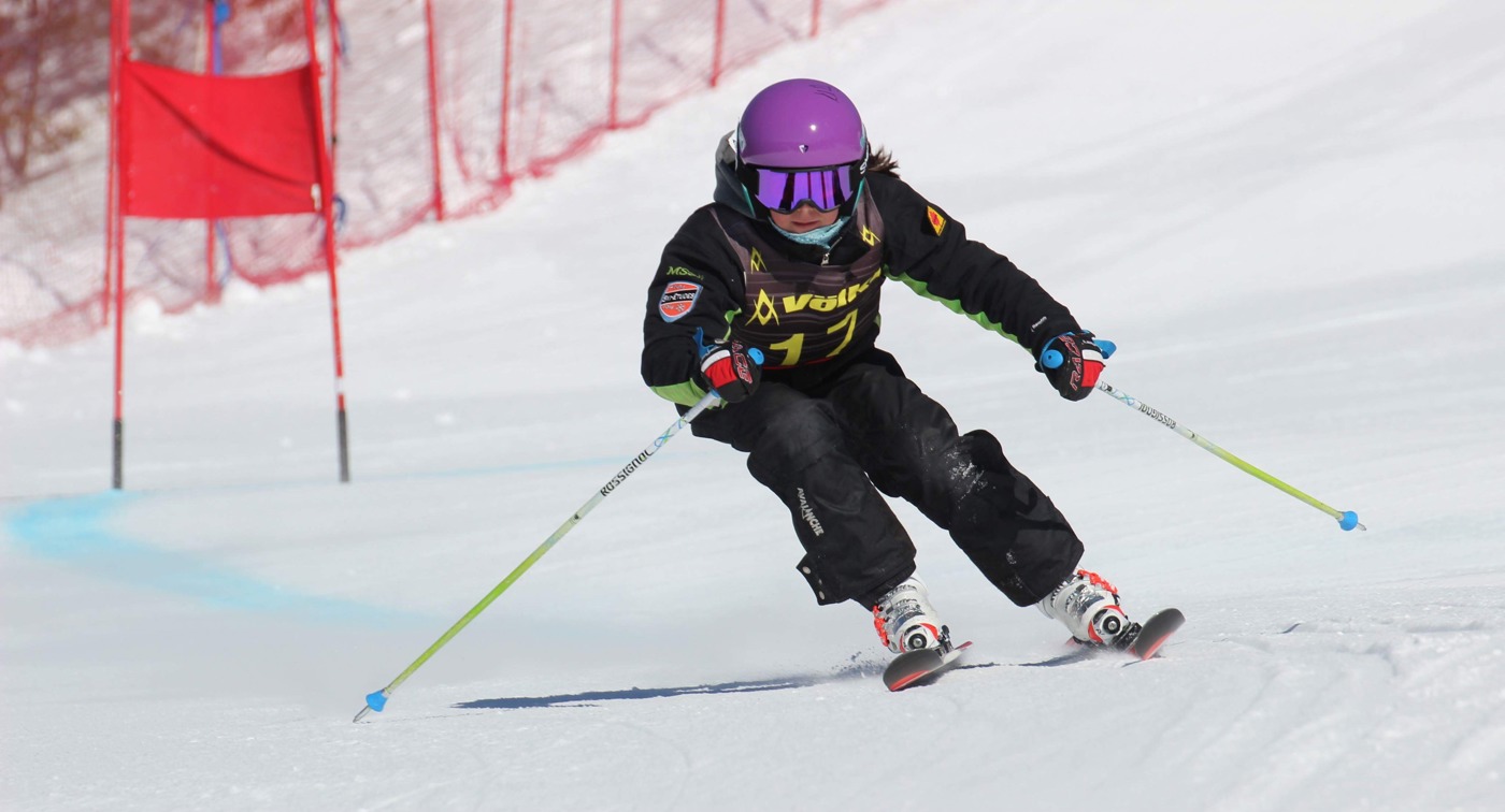 Sommet Saint Sauveur Jeune U12 Course Hiver Jour Evenement Event Competition